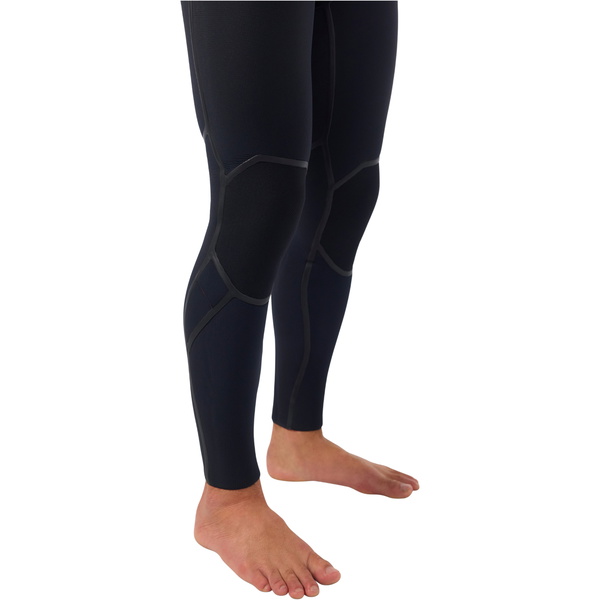 2026 O'Neill Mens Hyperfreak Fire 5/4+mm Chest Zip Wetsuit 5677 - Black